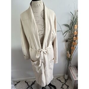 Aritzia Babaton Robe Coat Color Cream Size Xl With Belt